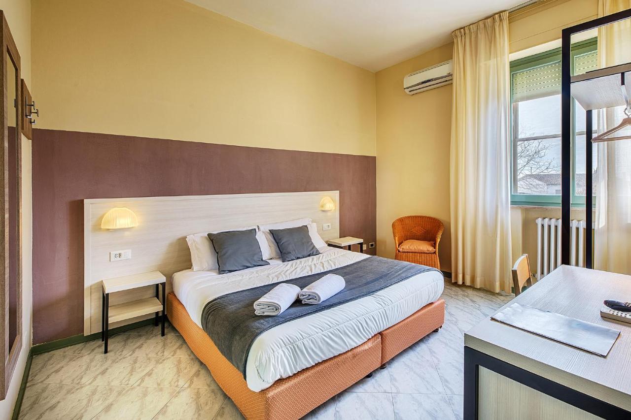 Hotel Castello ソヴィチッレ エクステリア 写真