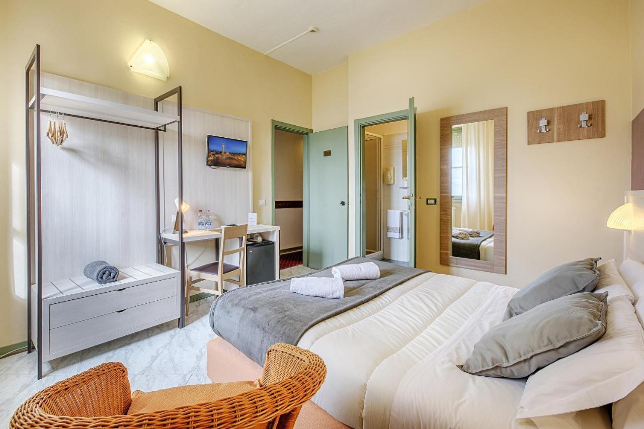 Hotel Castello ソヴィチッレ エクステリア 写真