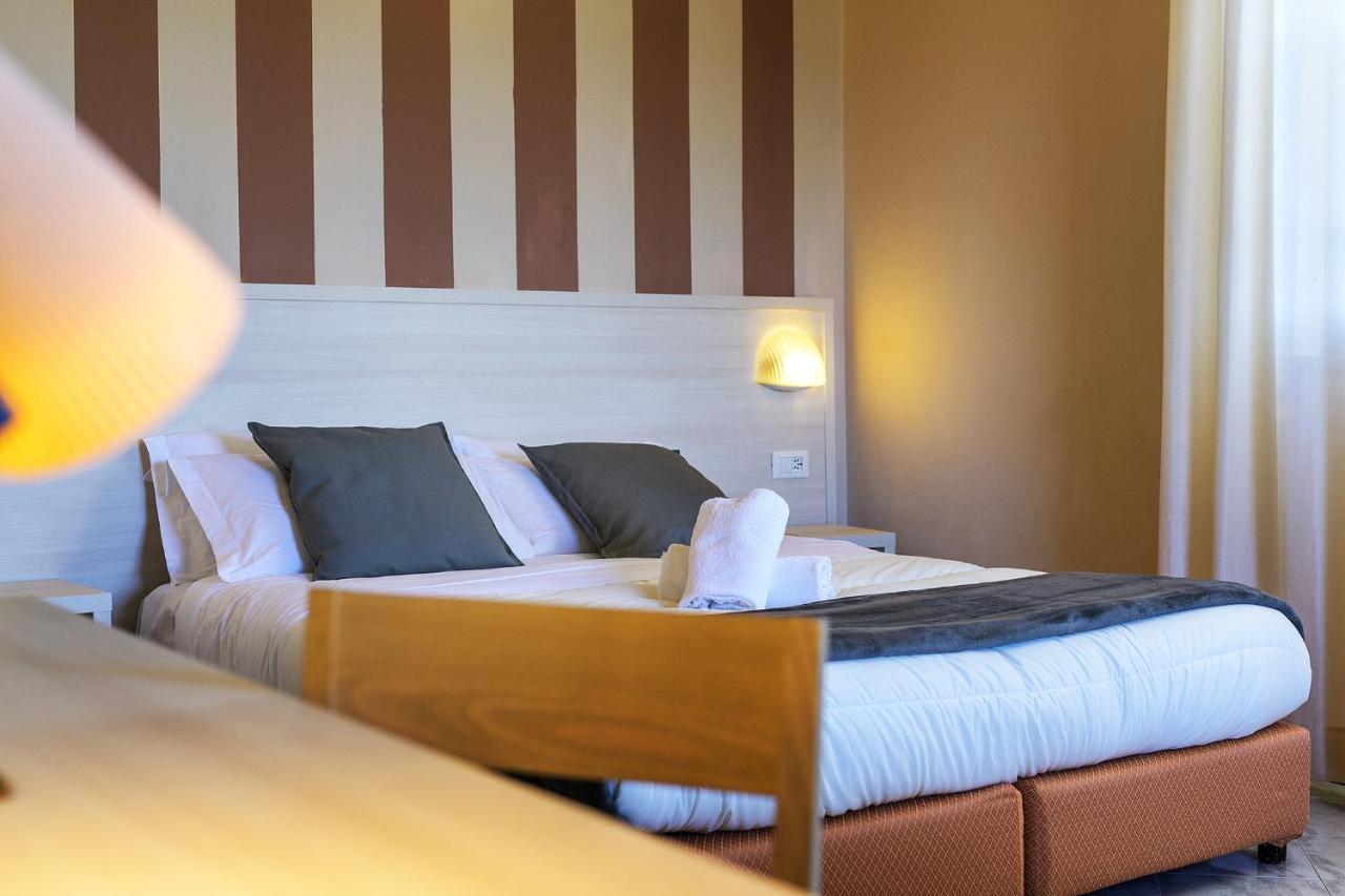 Hotel Castello ソヴィチッレ エクステリア 写真