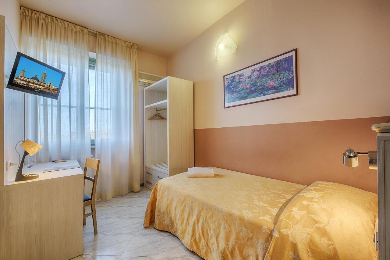 Hotel Castello ソヴィチッレ エクステリア 写真