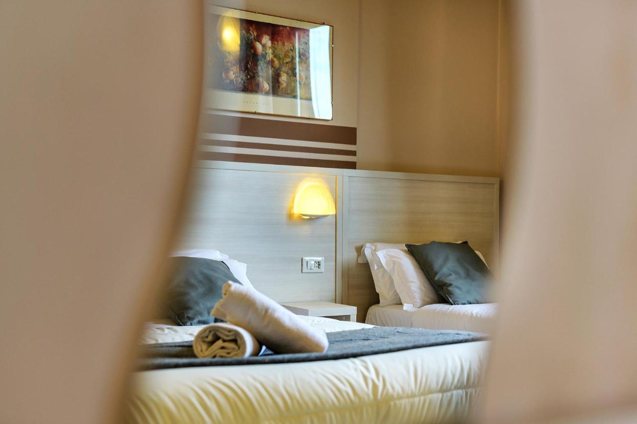 Hotel Castello ソヴィチッレ エクステリア 写真